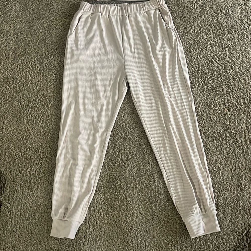 Casual Outfit, Tan, size M